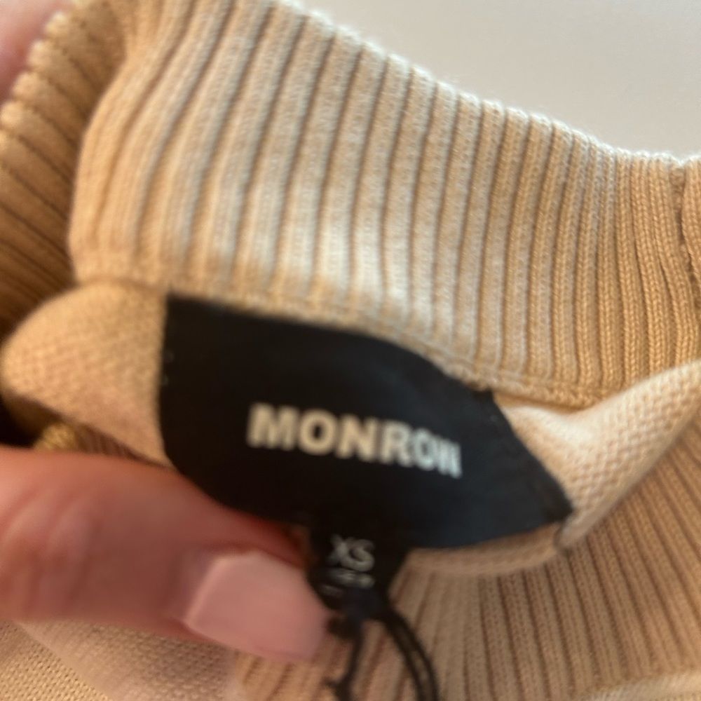 Monrow sweater - Picture 3 of 4